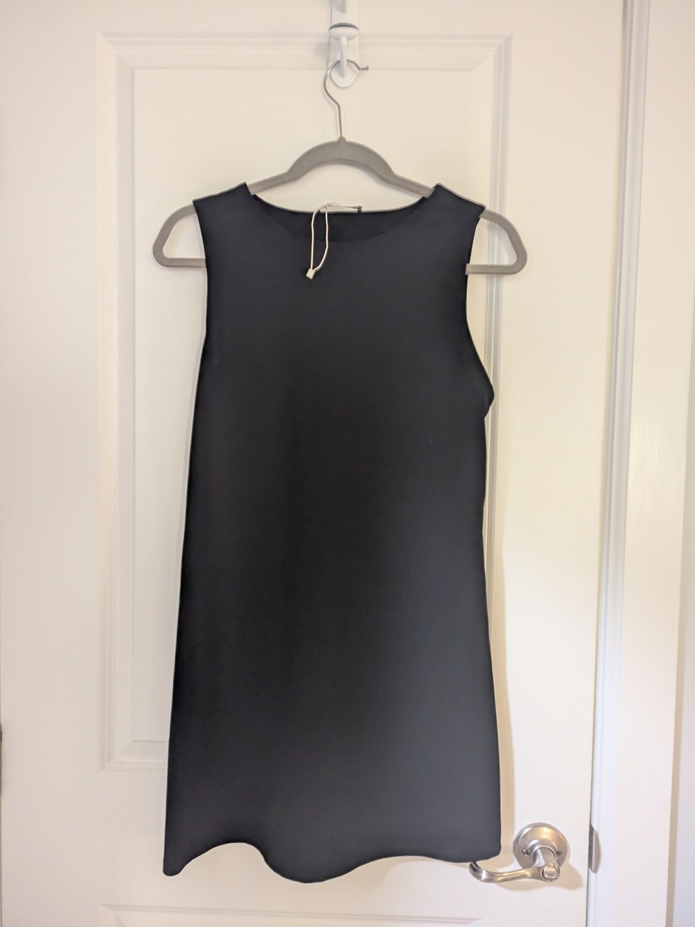 ZARA Black Round-Neck Mini Shift Dress